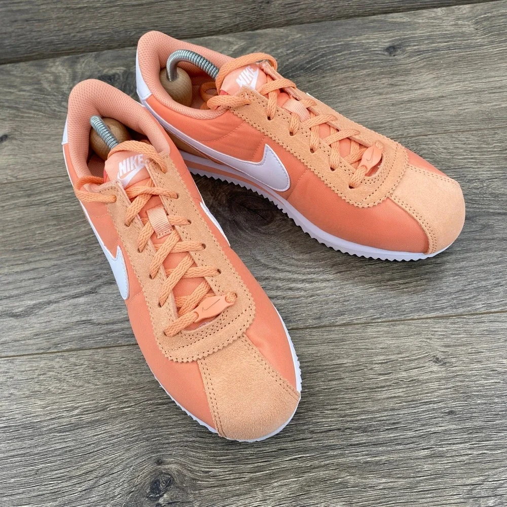 Nike cortez basic